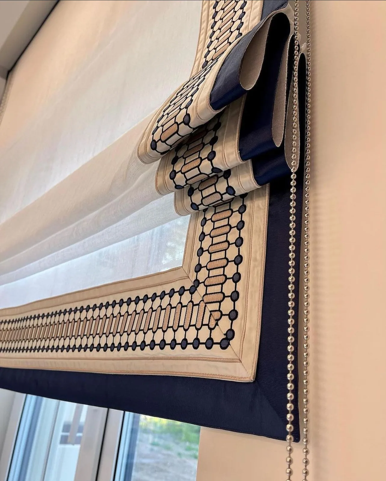 Roman blinds custom made in UAE by Time Furniture